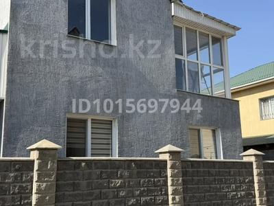 Отдельный дом · 6 комнат · 250 м² · 3 сот., мкр Шугыла — Жунисова Сабденова за 800 000 ₸ в Алматы, Наурызбайский р-н