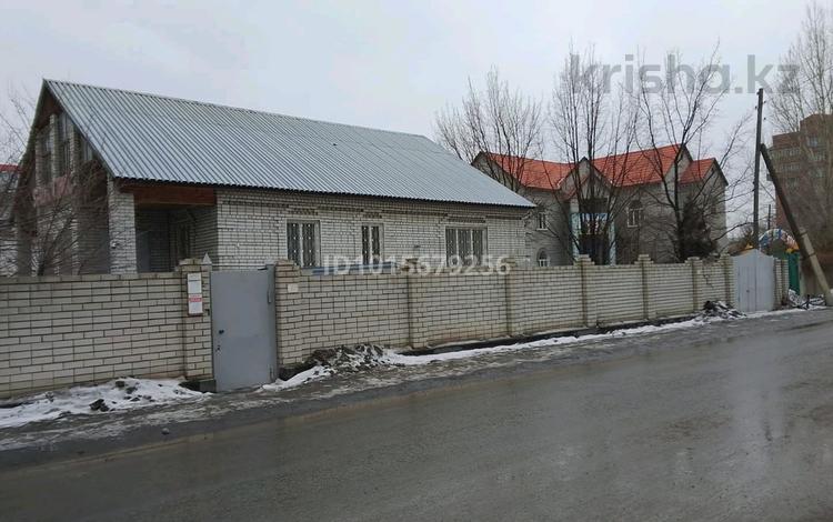 Отдельный дом · 6 комнат · 342 м² · 9 сот., Гагарина 155 — Район ресторана Сары Арка за 150 млн ₸ в Семее — фото 2