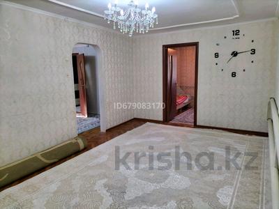 Отдельный дом · 4 комнаты · 120.8 м² · 10 сот., Жайык 49 за 14 млн 〒 в Аксае