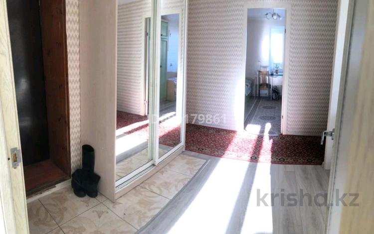 4-комнатная квартира, 80 м², 8/9 этаж, Глинки 33а