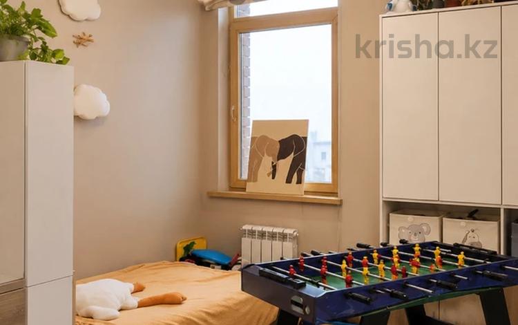 3-комнатная квартира · 130 м² · 6/6 этаж, Рахмадиева за 145 млн ₸ в Алматы, Бостандыкский р-н — фото 7