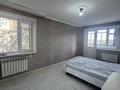 3-комнатная квартира · 62 м² · 4/5 этаж, Майкудук, 18й микрорайон — 19й микрорайон за 15.5 млн ₸ в Караганде, Алихана Бокейханова р-н — фото 2
