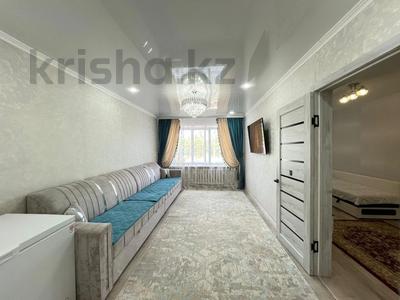 3-бөлмелі пәтер · 62 м² · 2/5 қабат, Федоровка ш/а., Орлова 111 — остановка магазин Одежда, бағасы: 23 млн ₸ в Караганде, Казыбек би р-н