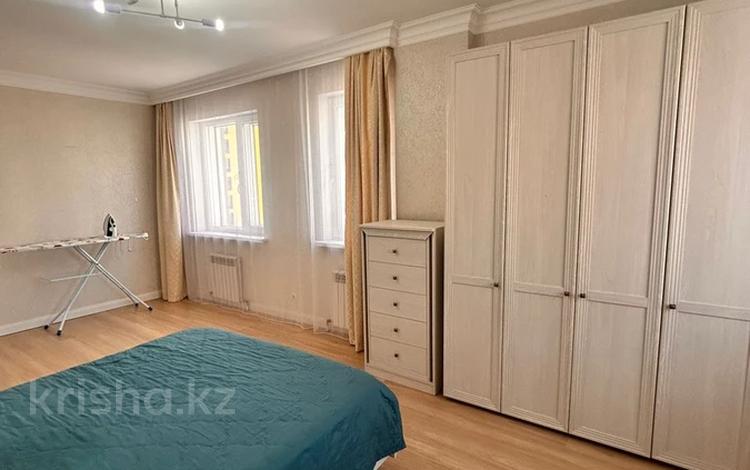 2-комнатная квартира, 78 м², 4/9 этаж помесячно, Анет баба 1