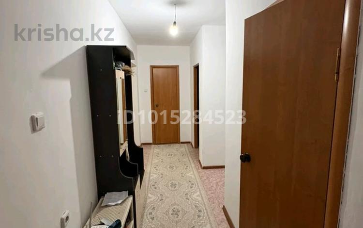 2-комнатная квартира · 63 м² · 2/3 этаж, Бокажанова 88б — Жастар калашығы за 20 млн ₸ в Зайсане — фото 2
