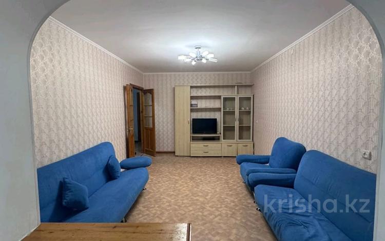 2-бөлмелі пәтер · 56 м² · 2/5 қабат, 11-шағынаудан, Уалиханова 213в — 40 школа, бағасы: 140 000 ₸ в Шымкенте, Енбекшинский р-н — фото 2