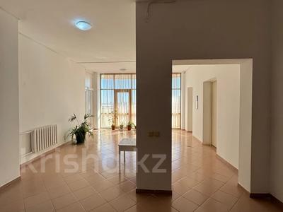 2-комнатная квартира · 91 м² · 9/17 этаж, Кайыргали Смагулов 56а за 41.5 млн 〒 в Атырау