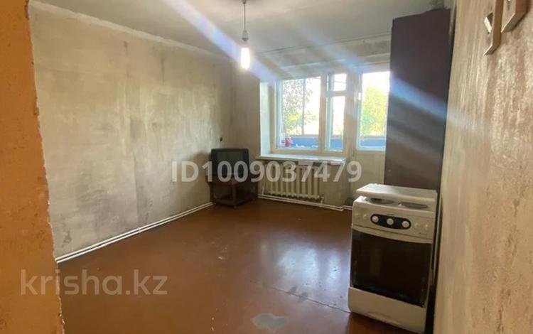 2-бөлмелі пәтер · 45.1 м² · 1/3 қабат, Пришахтинск, Мирная 18а, бағасы: 5.8 млн ₸ в Караганде, Алихана Бокейханова р-н — фото 2