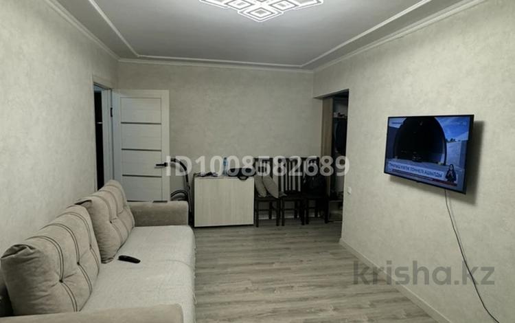 4-бөлмелі пәтер · 62 м² · 5/5 қабат, мкр Тастак-2, Мкр Тастак-2 Брусиловикий 54 — Толе би Брусиловский, бағасы: 300 000 〒 в Алматы, Алмалинский р-н — фото 2