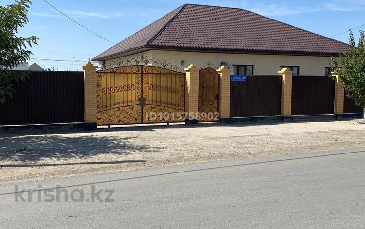 Отдельный дом · 6 комнат · 180 м² · 10 сот., Береке (Память Ильича), Абу Насыр ал-Фараби 29 за 35 млн ₸ в Атырау — фото 2