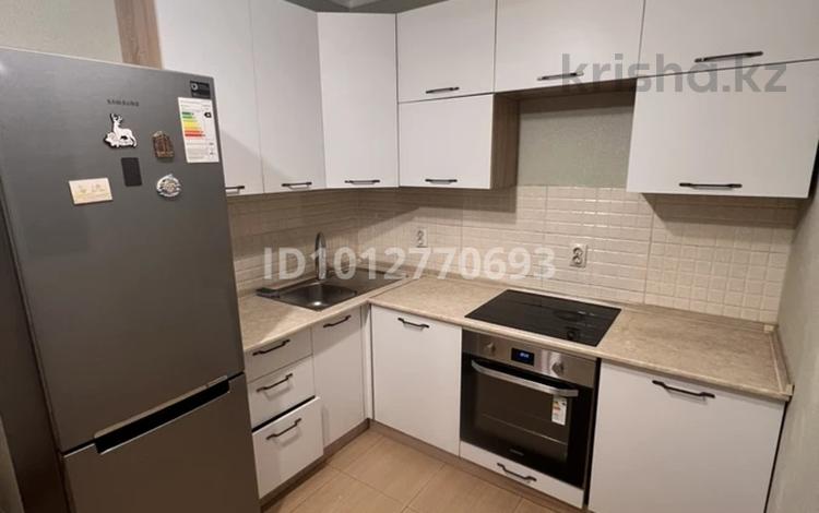 2-комнатная квартира · 60 м² · 2/12 этаж, мкр Акбулак 119 — Рыскулова-момышулы за 260 000 ₸ в Алматы, Алатауский р-н — фото 2
