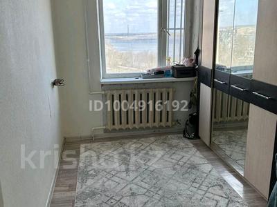 3-бөлмелі пәтер · 47 м² · 4/5 қабат, Есенберлина 23, бағасы: 13.5 млн ₸ в Жезказгане