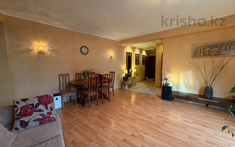 2-бөлмелі пәтер · 75 м² · 3/5 қабат, Жарокова 290 — СРОЧНО!!!, бағасы: 72.5 млн ₸ в Алматы — фото 6