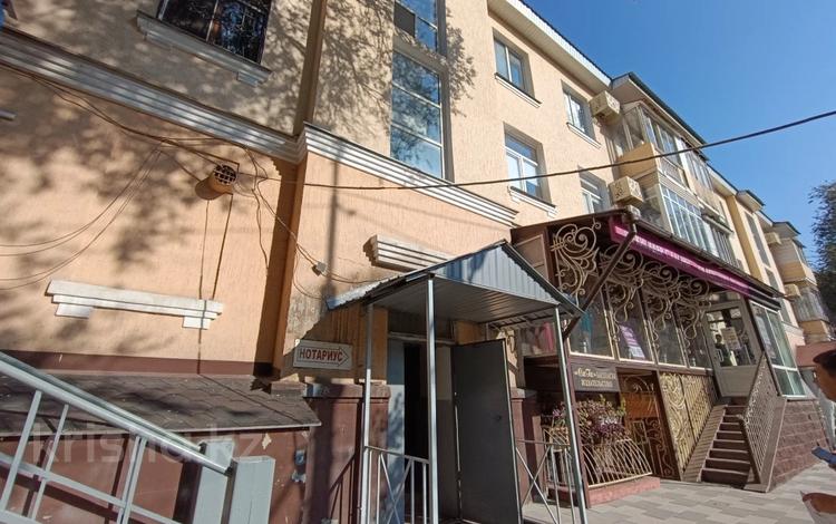 2-комнатная квартира · 46 м² · 3/3 этаж, Кабанбай батыра 89 за 60 млн ₸ в Алматы, Алмалинский р-н — фото 2