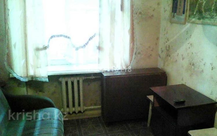 1 комната, 18 м², Потанина 16 за 135 000 〒 в Усть-Каменогорске — фото 2