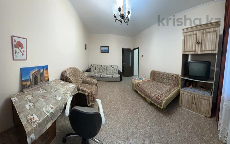 1-комнатная квартира, 40 м², 7/9 этаж помесячно, мкр Аксай-2