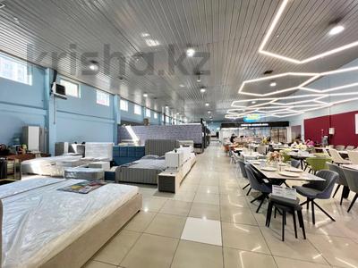 Свободное назначение, офисы, магазины и бутики, фитнес и спорт, образование, развлечения, конференц-залы, кабинеты и рабочие места, студии · 1150 м² за 6.5 млн 〒 в Алматы, Жетысуский р-н