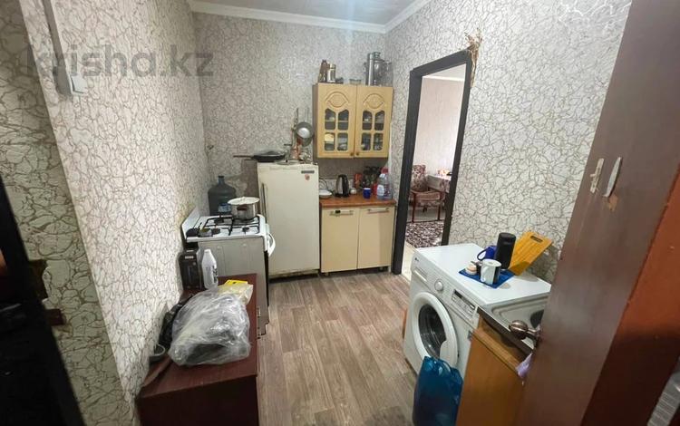 2-бөлмелі пәтер · 37 м² · 5/5 қабат, Сакена Жунусова 37, бағасы: 8.5 млн ₸ в Кокшетау — фото 2