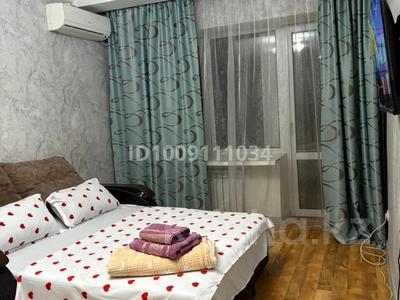 2-комнатная квартира · 80 м² · 3/5 этаж, Жукова 15 — Вокзал ,сокол за 11 000 ₸ в Уральске, мкр Школьник