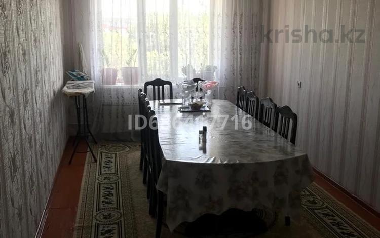 5-комнатная квартира · 93 м² · 4/4 этаж, Сатпаева 17А — Таргу и Пед институт за 16 млн 〒 в Таразе — фото 7