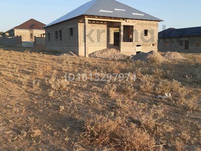 Отдельный дом · 4 комнаты · 200 м² · , Жибек жолы за 22 млн ₸ в Шымкенте