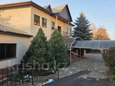 Отдельный дом · 7 комнат · 750 м² · 21 сот., мкр Горный Гигант за 750 млн 〒 в Алматы, Медеуский р-н