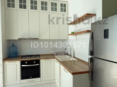 3-комнатная квартира · 89 м² · 1/5 этаж, Тәуелсіздік 4 — Наребежная - Мұз Айдыны за 400 000 ₸ в 