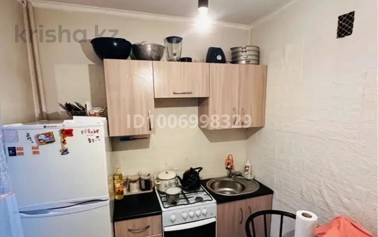 3-бөлмелі пәтер · 60 м² · 1/5 қабат, Самал 12а, бағасы: 17.5 млн ₸ в Талдыкоргане, мкр Самал — фото 2