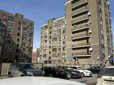 2-бөлмелі пәтер · 86 м² · 7/8 қабат, ул. Рысбая Габдиева 47Б, бағасы: 250 000 ₸ в Атырау, мкр Авангард-2