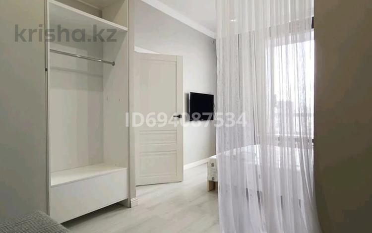 1-бөлмелі пәтер · 40 м², К. Сатпаева 24, бағасы: 2 000 ₸ в Астане, Алматы р-н — фото 2