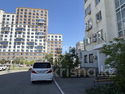 4-комнатная квартира · 117.9 м² · 6/9 этаж, Жарбосынова 71 за 45 млн 〒 в Атырау