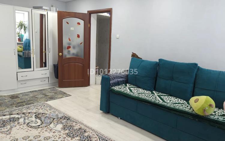 1-комнатная квартира · 37.5 м² · 9/9 этаж, мкр 8 290 за 9 млн ₸ в Актобе — фото 2