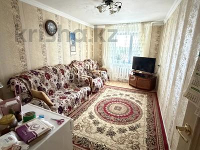 4-бөлмелі пәтер · 86 м² · 3/6 қабат, Байтурсынова 15а, бағасы: 13 млн ₸ в Актобе