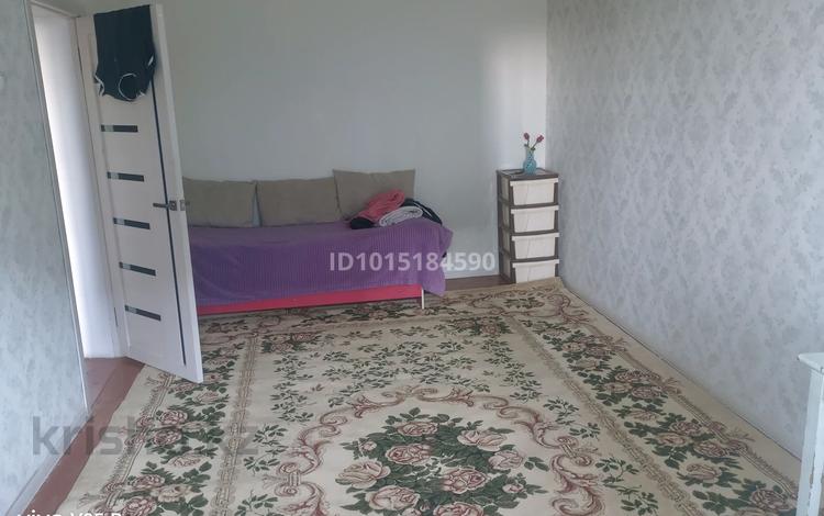 1-комнатная квартира · 30 м² · 4/5 этаж, мкр Акбулак, Пр Джамбула 115а — На против Сары арка рядом мед коледж за 100 000 ₸ в Таразе — фото 2
