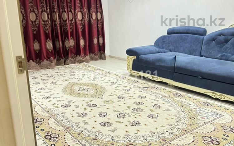 3-бөлмелі пәтер · 85 м² · 5/5 қабат, Береке ш/а., 1 2 — Продаётся 3-комнатная квартира Продаётся светлая и просторная 3-комнатная квартира. Квартира чистая, ухоженная, полностью готова к проживанию. Удобная планировка Просторные комнаты Отдельная кухня Раздельный санузел Балкон Хорошее расположение: рядом школа, детский сад, магазины, остановки общественного транспорта. ️ Спокойные соседи ️ Все документы в порядке, без долгов Цена: 28 000 000договорная. Контакты:87029938495, бағасы: 26.5 млн ₸ в Атырау, мкр Береке — фото 2