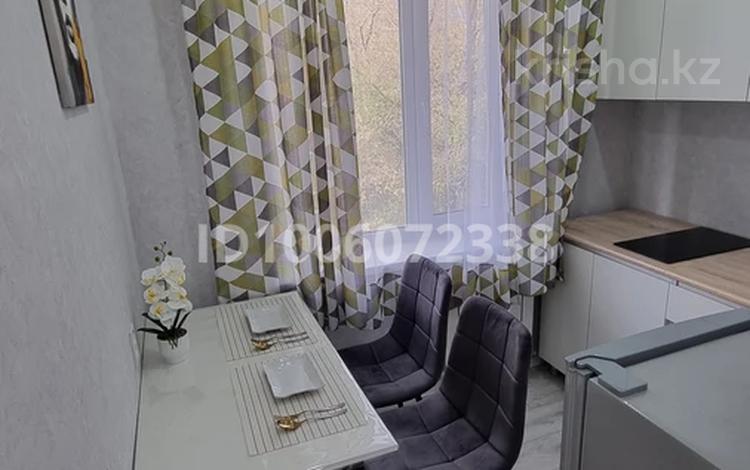 1-комнатная квартира · 34 м² · 4/5 этаж, 35 квартал — Гагарина за 10 000 ₸ в Семее — фото 2
