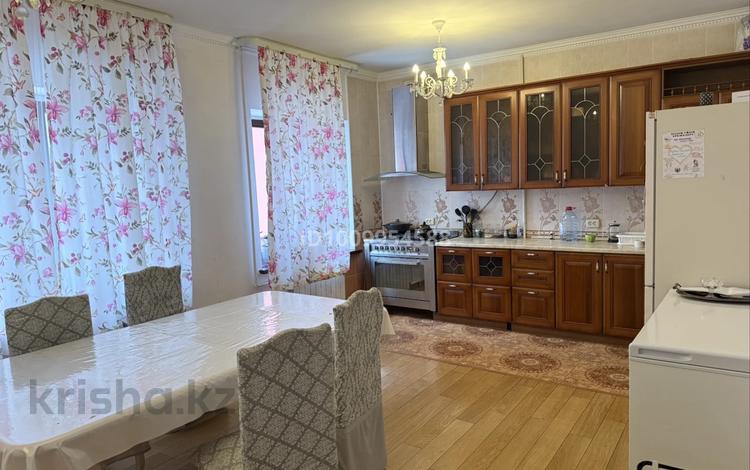 3-комнатная квартира · 112 м² · 4/5 этаж, мкр 11, Аз наурыз 16 — 9 гимназия за 29 млн ₸ в Актобе — фото 2