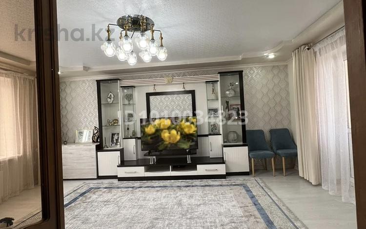 4-бөлмелі пәтер · 109.2 м² · 5/6 қабат, Мкр 2 — Ул.Мира и Республики, бағасы: 29.8 млн ₸ в Степногорске — фото 2