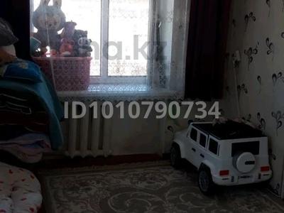 2-комнатная квартира · 43.08 м² · 4/4 этаж, Конаева 4 — Запад возле магазина Шыңғысхан за 10.5 млн ₸ в Шу