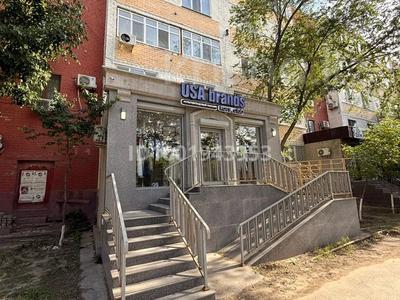 Магазины и бутики · 100 м² за 800 000 ₸ в Атырау