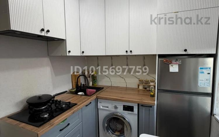3-комнатная квартира · 62 м² · 5/5 этаж, мкр 5, ЕСЕТ 140 за 14.8 млн ₸ в Актобе — фото 2