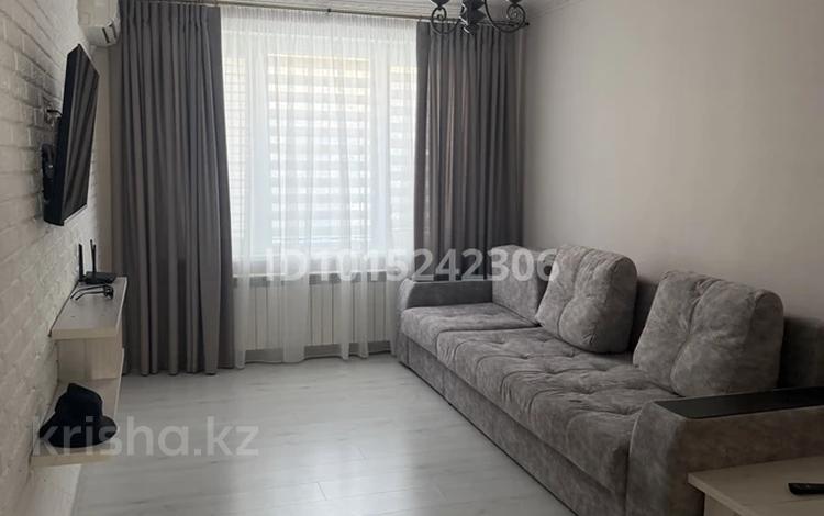 2-бөлмелі пәтер · 50 м² · 2/5 қабат, 9-ш/а. 1 — Рядом с отелем Ренессанс, бағасы: 18 000 ₸ в Актау, 9-й мкр — фото 2