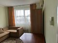 1-комнатная квартира, 45 м² помесячно, мкр Мамыр-3 18 за 220 000 〒 в Алматы, Ауэзовский р-н — фото 3