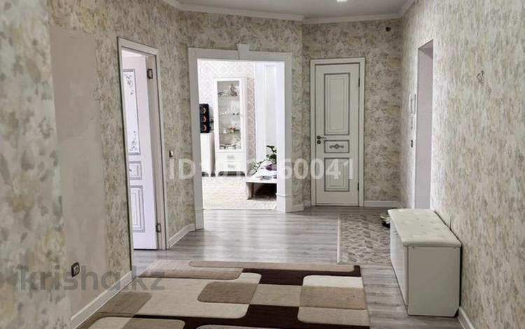 2-бөлмелі пәтер · 91 м² · 5/8 қабат, мкр 12, Мкрн 12вг 54, бағасы: 34 млн ₸ в Актобе — фото 2