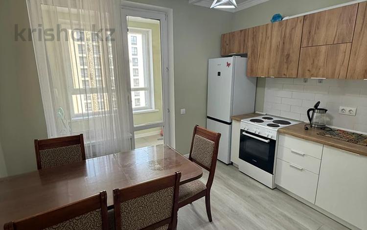 2-комнатная квартира · 70 м² · 8/12 этаж, Манглик Ел 60 за 280 000 ₸ в Астане, Есильский р-н — фото 2