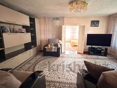 Отдельный дом · 4 комнаты · 85 м² · 5 сот., 1-й микрорайон, Баймагамбетова за 25 млн ₸ в Костанае