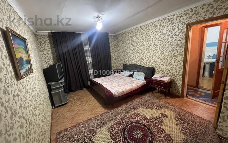 1-бөлмелі пәтер · 40 м² · 4/4 қабат, Биржансал 89 — Жансугурова, бағасы: 8 000 〒 в Талдыкоргане — фото 2