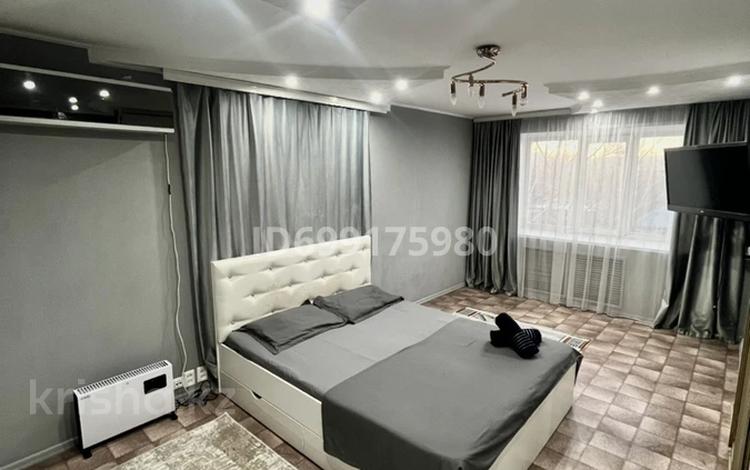 1-комнатная квартира · 29 м² · 4/5 этаж, Казахстан — Возле Мызы, библиотеки Пушкина и Областной больницы. Недалеко от центрального рынка за 13 000 ₸ в Усть-Каменогорске — фото 2