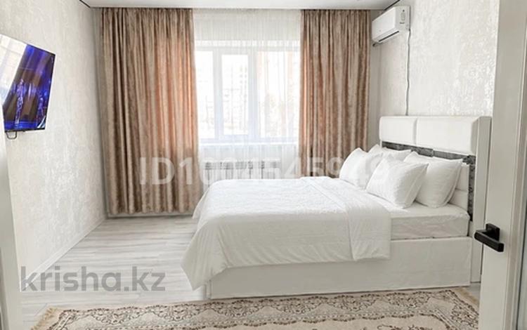 1-бөлмелі пәтер · 50 м² · 2/5 қабат, мкр. Алтын орда, Мангилик ел 18, бағасы: 13 000 ₸ в Актобе — фото 4