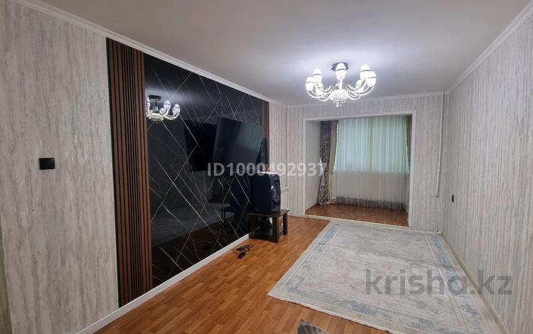3-бөлмелі пәтер · 64.5 м² · 2/5 қабат, 12-й микрорайон, Шохан Уалиханов — Напротив Алатау базар, бағасы: 28 млн ₸ в Шымкенте, Енбекшинский р-н — фото 16